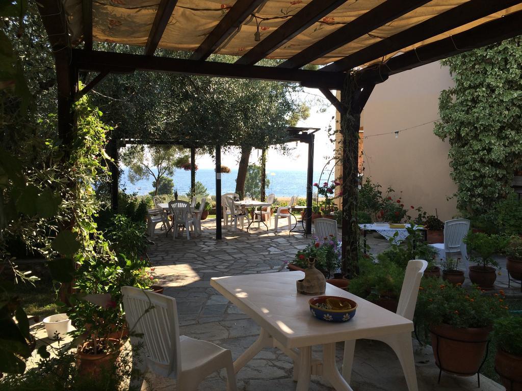 شقة Kostas House غيراكيني الغرفة الصورة